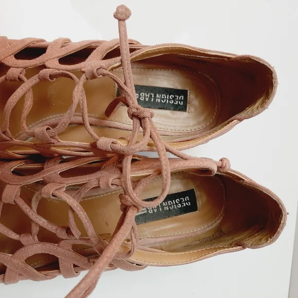 Design Lab by LORD & TAYLOR Sarie Lace-Up Pointy Toe Heels Vegan Suede Pink Sz 8 - Picture 10 of 16